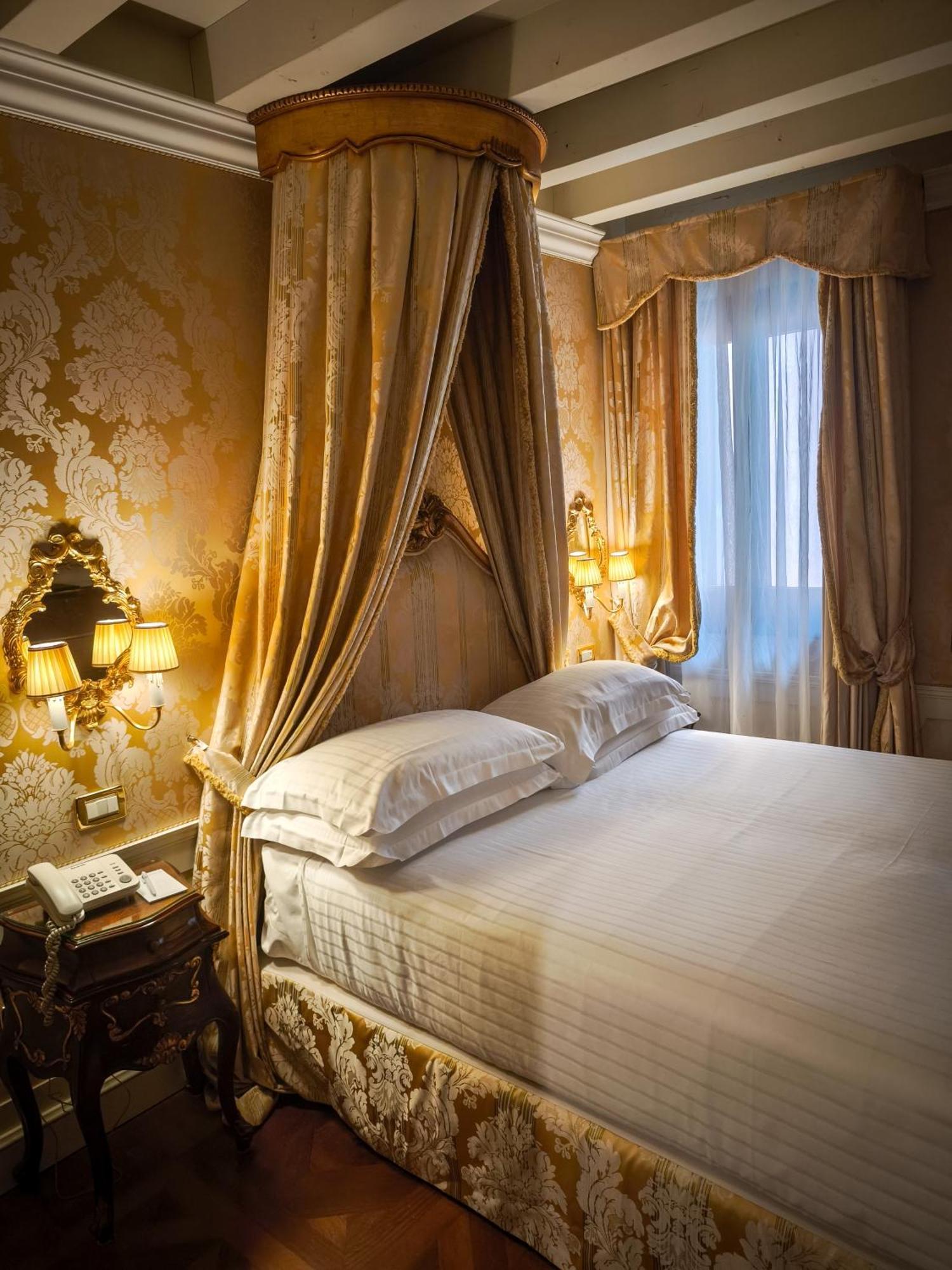Hotel Canal Grande Venezia